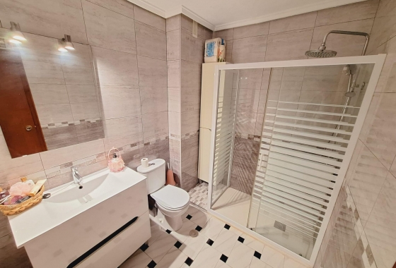 Herverkoop - Appartement / flat - Torrevieja - Acequion