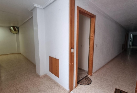 Herverkoop - Appartement / flat - Torrevieja - Acequion