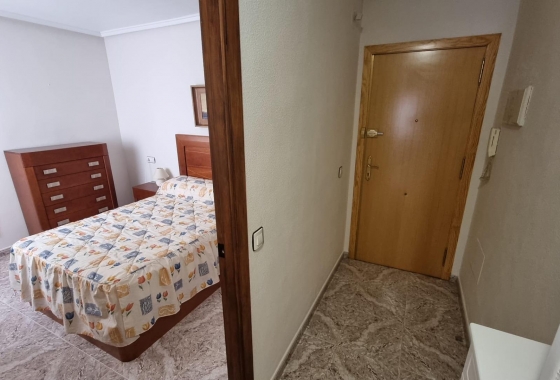 Herverkoop - Appartement / flat - Torrevieja - Acequion