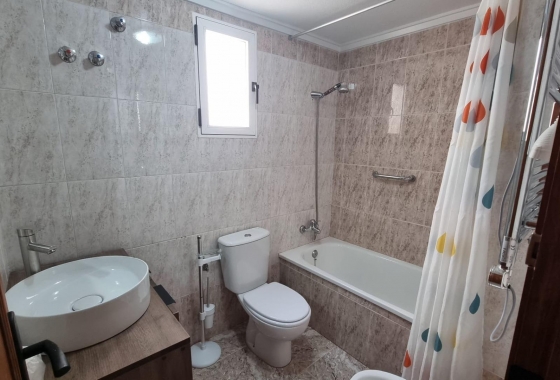 Herverkoop - Appartement / flat - Torrevieja - Acequion