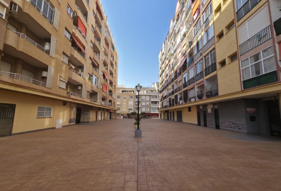 Herverkoop - Appartement / flat - Torrevieja - Playa del Cura