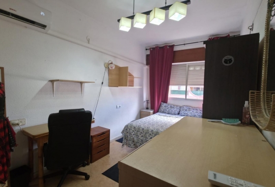 Herverkoop - Appartement / flat - Torrevieja - Playa del Cura