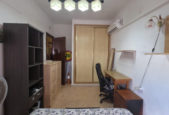 Herverkoop - Appartement / flat - Torrevieja - Playa del Cura