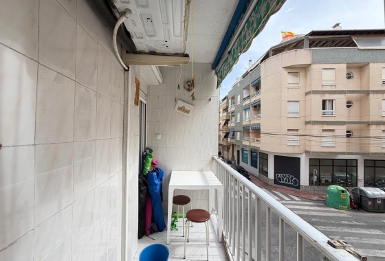 Herverkoop - Appartement / flat - Torrevieja - Estacion De Autobuses