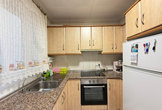 Herverkoop - Appartement / flat - Torrevieja - Estacion De Autobuses