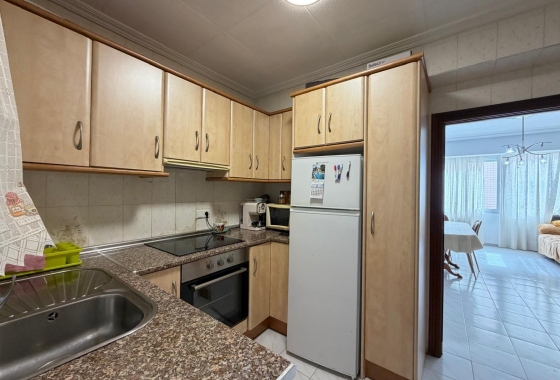 Herverkoop - Appartement / flat - Torrevieja - Estacion De Autobuses