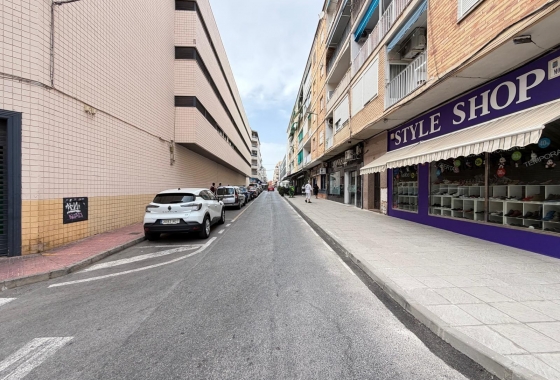 Herverkoop - Appartement / flat - Torrevieja - Estacion De Autobuses
