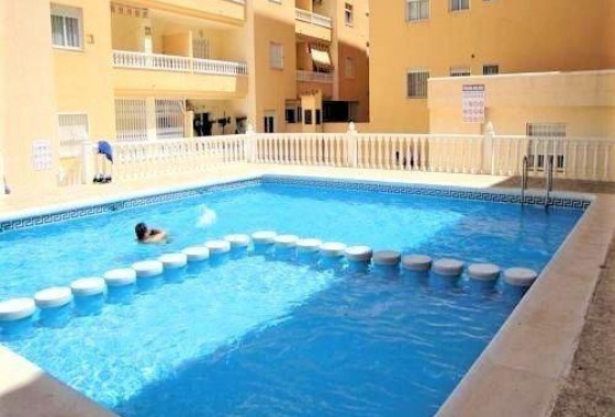 Herverkoop - Appartement / flat - Torrevieja - Centro