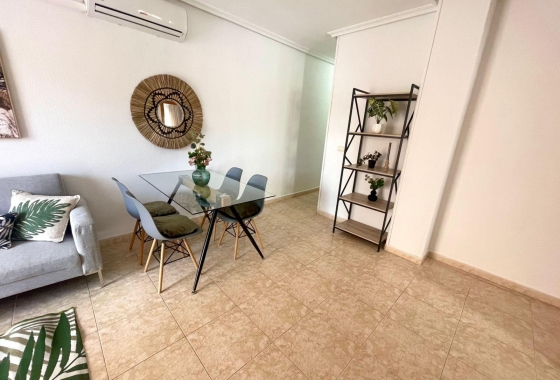 Herverkoop - Appartement / flat - Torrevieja - Centro