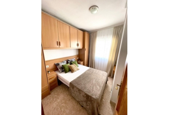 Herverkoop - Appartement / flat - Torrevieja - Centro