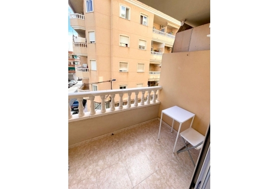 Herverkoop - Appartement / flat - Torrevieja - Centro