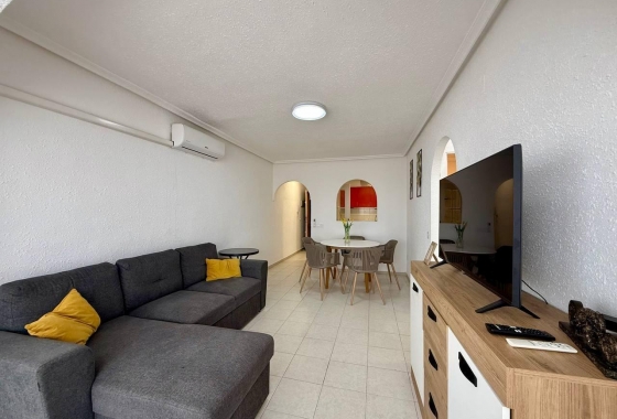 Herverkoop - Appartement / flat - Torrevieja - Acequion