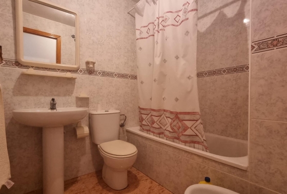 Herverkoop - Appartement / flat - Torrevieja - Centro
