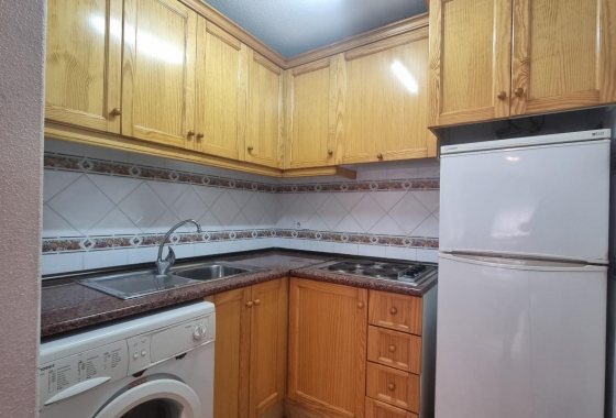 Herverkoop - Appartement / flat - Torrevieja - Centro