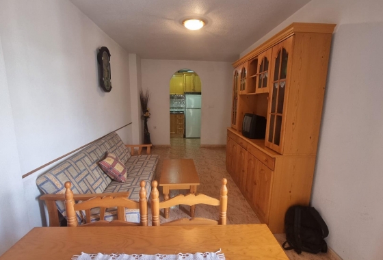 Herverkoop - Appartement / flat - Torrevieja - Centro