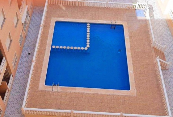 Herverkoop - Appartement / flat - Torrevieja - Costa Blanca
