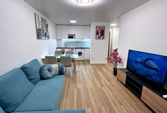 Herverkoop - Appartement / flat - Torrevieja - Estacion De Autobuses