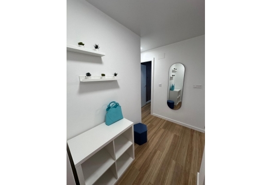 Herverkoop - Appartement / flat - Torrevieja - Estacion De Autobuses