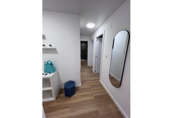 Herverkoop - Appartement / flat - Torrevieja - Estacion De Autobuses