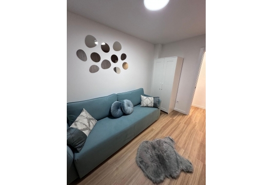 Herverkoop - Appartement / flat - Torrevieja - Estacion De Autobuses
