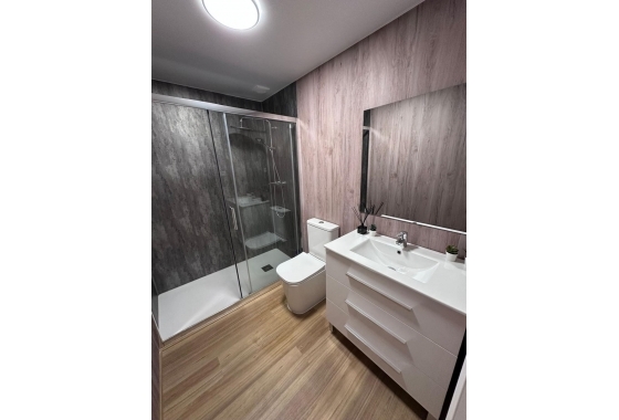 Herverkoop - Appartement / flat - Torrevieja - Estacion De Autobuses