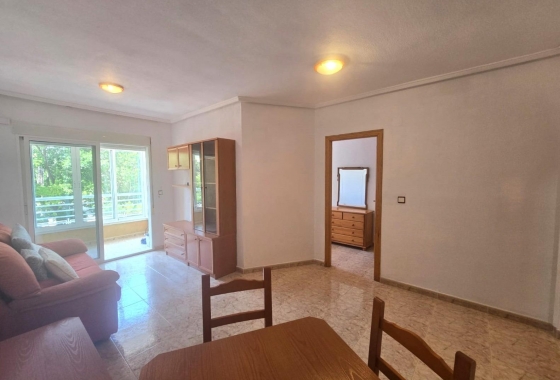 Herverkoop - Appartement / flat - Torrevieja - Habaneras