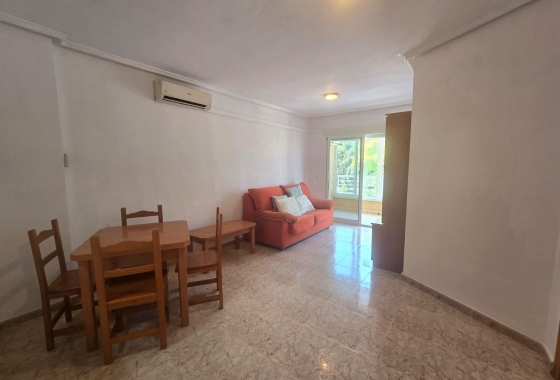 Herverkoop - Appartement / flat - Torrevieja - Habaneras