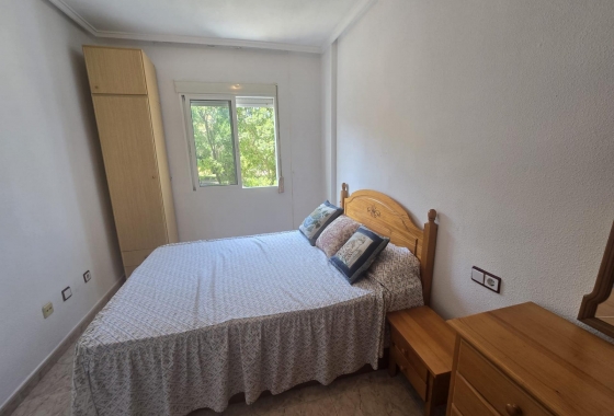 Herverkoop - Appartement / flat - Torrevieja - Habaneras