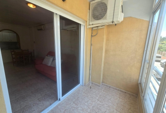 Herverkoop - Appartement / flat - Torrevieja - Habaneras