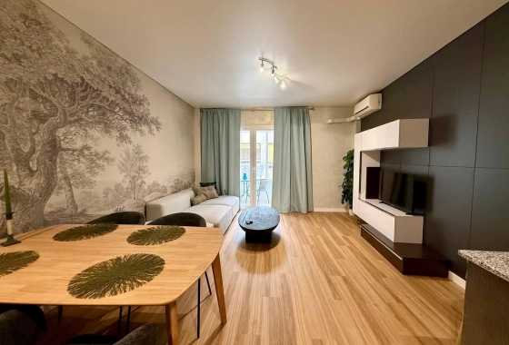 Herverkoop - Appartement / flat - Torrevieja - Habaneras