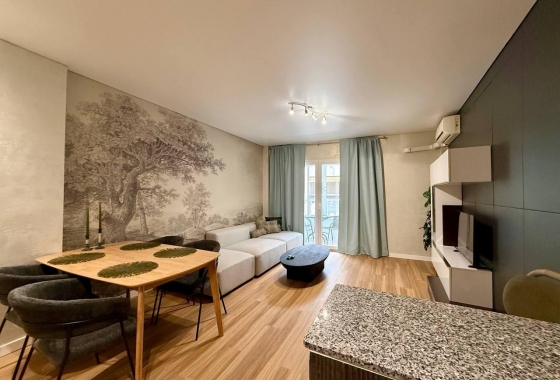 Herverkoop - Appartement / flat - Torrevieja - Habaneras