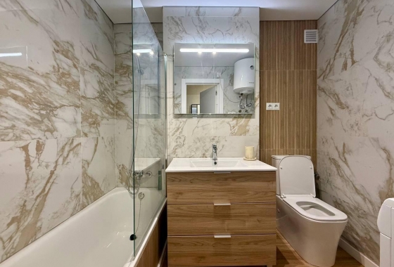 Herverkoop - Appartement / flat - Torrevieja - Habaneras