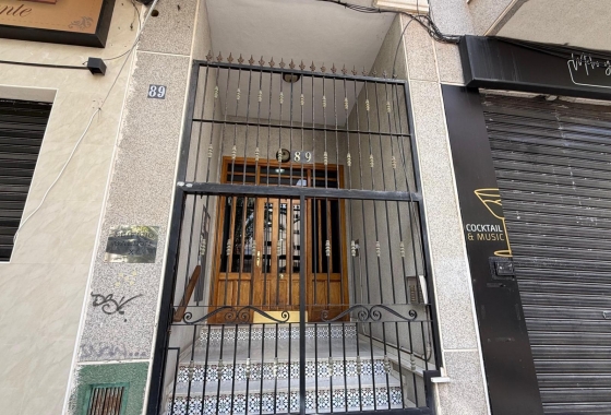 Herverkoop - Appartement / flat - Torrevieja - Habaneras