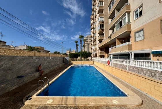 Herverkoop - Appartement / flat - Torrevieja - Costa Blanca