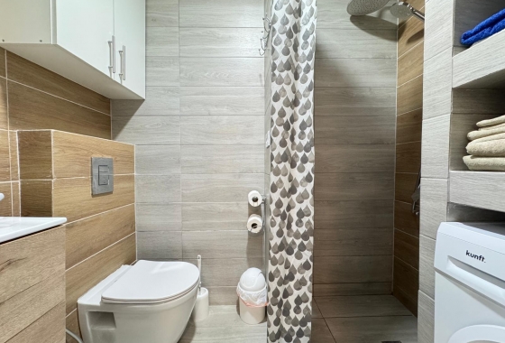 Herverkoop - Appartement / flat - Torrevieja - Playa del Cura