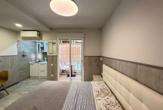 Herverkoop - Appartement / flat - Torrevieja - Playa del Cura