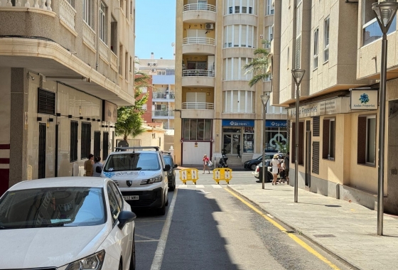 Herverkoop - Appartement / flat - Torrevieja - Playa del Cura