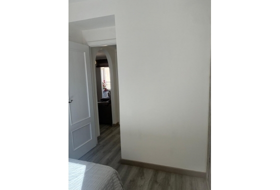 Herverkoop - Appartement / flat - Torrevieja - Centro