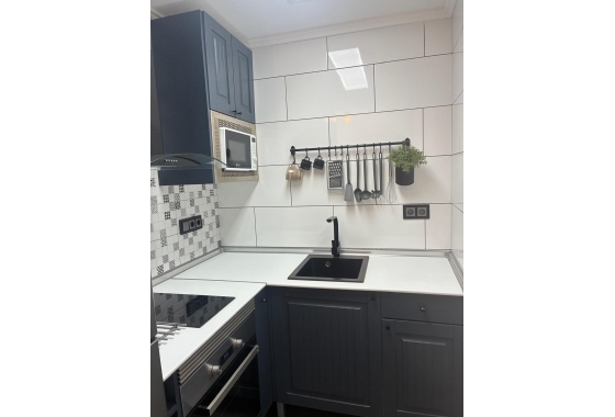 Herverkoop - Appartement / flat - Torrevieja - Centro