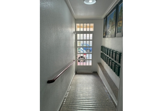 Herverkoop - Appartement / flat - Torrevieja - Centro