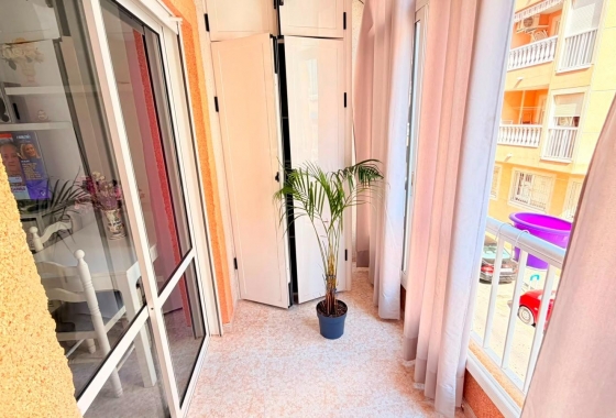 Herverkoop - Appartement / flat - Torrevieja - Playa del Cura