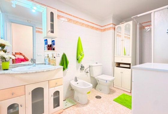 Herverkoop - Appartement / flat - Torrevieja - Playa del Cura