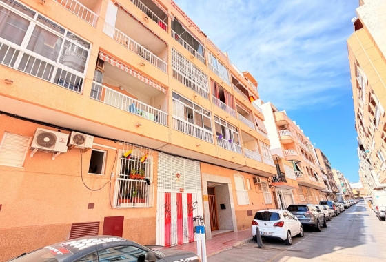 Herverkoop - Appartement / flat - Torrevieja - Playa del Cura