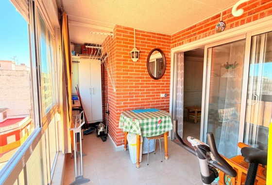 Herverkoop - Appartement / flat - Torrevieja - Playa De Los Naufragos
