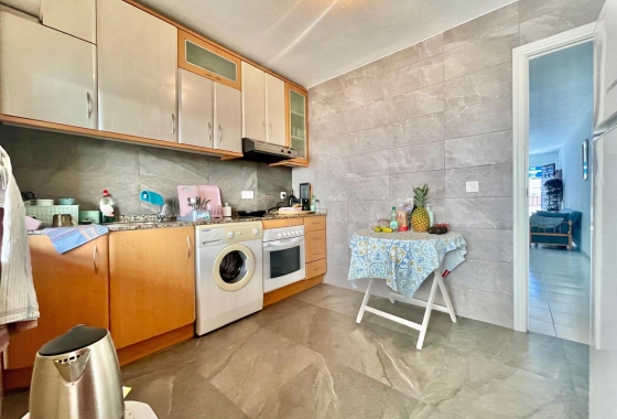 Herverkoop - Appartement / flat - Torrevieja - Playa de los Locos