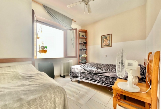 Herverkoop - Appartement / flat - Torrevieja - Playa de los Locos