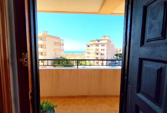 Herverkoop - Appartement / flat - Torrevieja - Costa Blanca