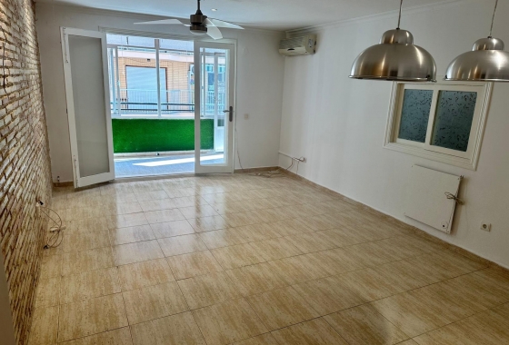 Herverkoop - Appartement / flat - Torrevieja - El Acequión - Los Náufragos