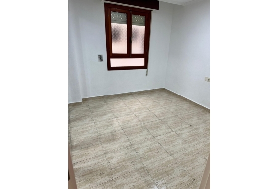 Herverkoop - Appartement / flat - Torrevieja - El Acequión - Los Náufragos
