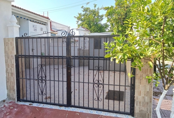 Herverkoop - Bungalow - Torrevieja - Torretas